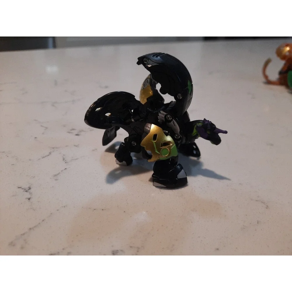 Lot Of 18 Bakugan Different